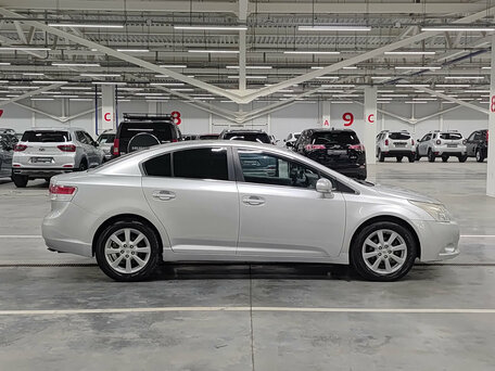 2010 Toyota Avensis III, серебристый, 920000 рублей, вид 4
