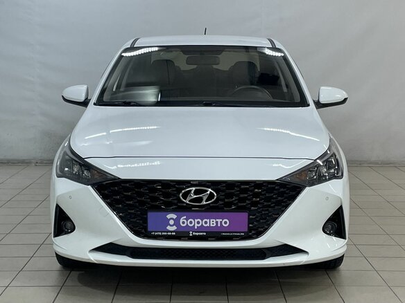 2021 Hyundai Solaris II Рестайлинг, белый - вид 3