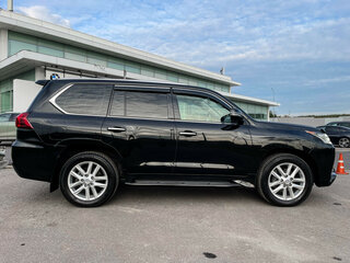 2017 Lexus LX 570 III Рестайлинг 2, чёрный, 8199000 рублей, вид 4