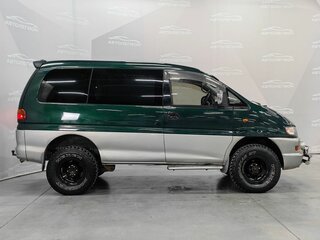 1998 Mitsubishi Delica IV, зелёный, 1150000 рублей, вид 5