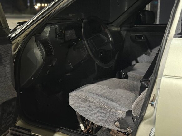 2002 Lada (ВАЗ) 2110, серебристый, 67000 рублей - вид 5