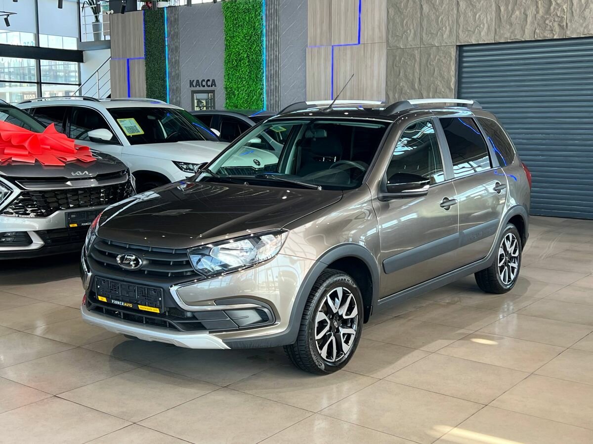 Открыть фотографии: Lada (ВАЗ) Granta I Рестайлинг