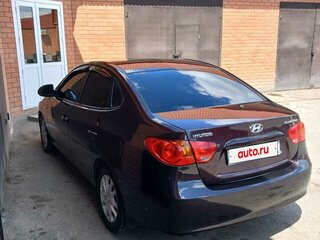 2008 Hyundai Elantra IV (HD), красный, 650000 рублей, вид 3