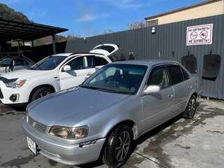 2000 Toyota Corolla VIII (E110) Рестайлинг, серебристый, 300000 рублей, вид 5