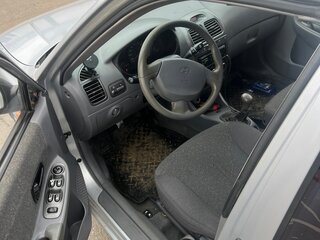 2006 Hyundai Accent ТагАЗ II, серебристый, 250000 рублей, вид 4