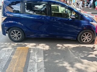 2014 Honda Freed I Рестайлинг 2, синий, 1350000 рублей, вид 5