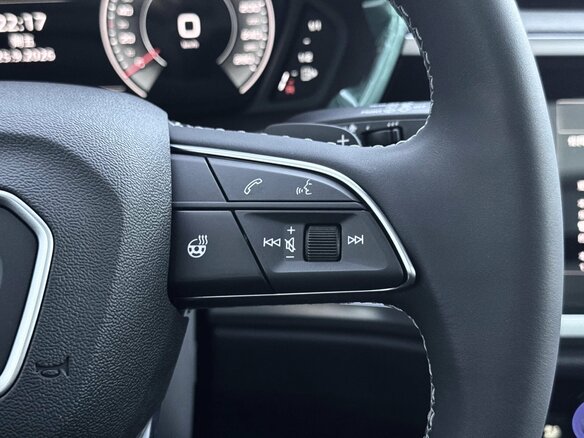 2026 Audi Q3 35 TFSI II (F3), серый, 3890000 рублей - вид 14