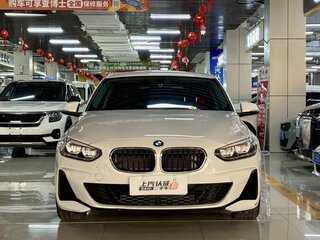 2022 BMW 1 серии 120i III (F52) Рестайлинг, белый, 2135000 рублей, вид 2