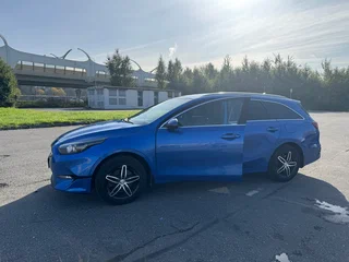 2021 Kia Ceed III Рестайлинг, синий, 2200000 рублей, вид 2