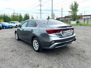 2021 Kia Cerato IV Рестайлинг, серый, 2398000 рублей, вид 3
