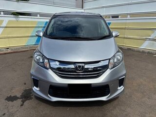 2016 Honda Freed I Рестайлинг 2, серебристый, 856000 рублей, вид 2