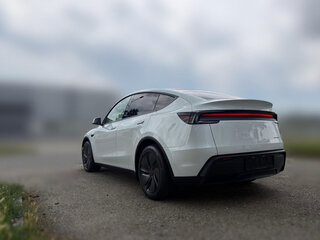 2026 Tesla Model Y Performance I Рестайлинг, белый, 7150000 рублей, вид 5