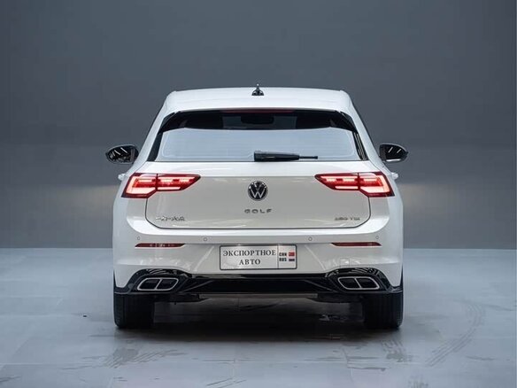 2022 Volkswagen Golf VIII, белый - вид 4