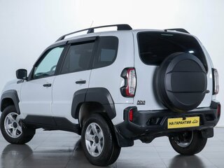 2025 Lada (ВАЗ) Niva Travel I Рестайлинг, белый, 1429000 рублей, вид 4
