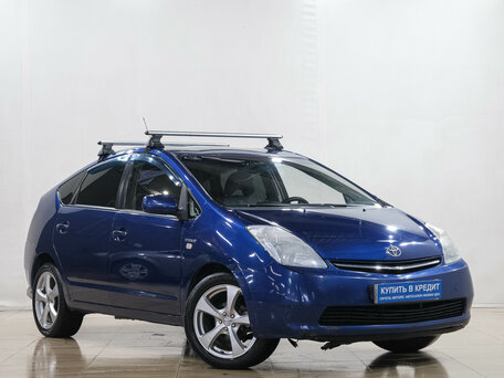 Toyota Prius II Рестайлинг (XW20)