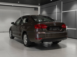 2014 Volkswagen Jetta VI, коричневый, 1025000 рублей, вид 4