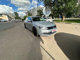 2014 Volkswagen Jetta VI Рестайлинг, серебристый, 921000 рублей, вид 1