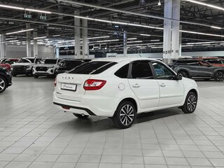 2023 Lada (ВАЗ) Granta I Рестайлинг, белый, 777000 рублей, вид 2