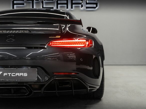 2017 Mercedes-Benz AMG GT R I Рестайлинг, чёрный, 13994000 рублей - вид 19