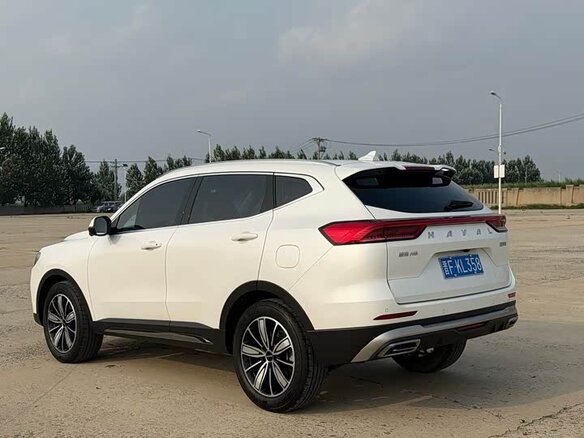 2023 Haval H6 II Рестайлинг, белый, 1200000 рублей - вид 3