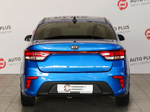 2018 Kia Rio IV, синий, 1229000 рублей - вид 3