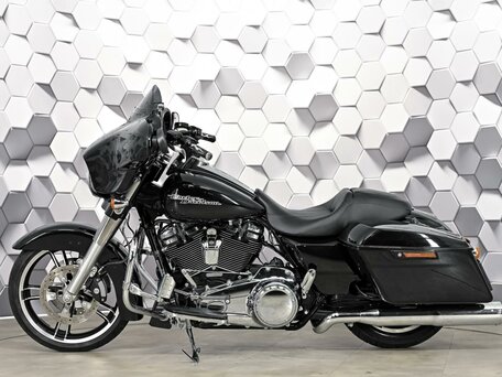 2016 Harley-Davidson Street Glide Special, чёрный, 1777000 рублей, вид 4
