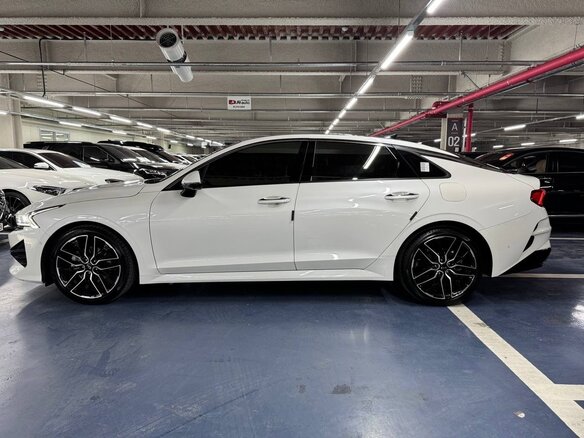 2020 Kia K5 III, белый, 2735000 рублей - вид 4