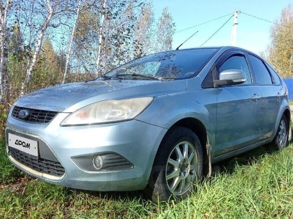 2008 Ford Focus II Рестайлинг, серый, 380000 рублей - вид 1