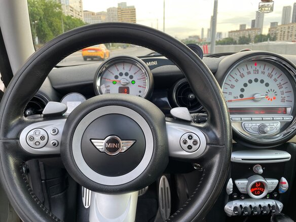 2008 Mini Hatch Cooper S II (R56), серый, 990000 рублей - вид 6