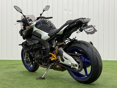 2017 Yamaha MT-10SP, серебристый, 1399000 рублей, вид 4