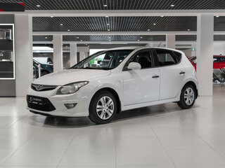 2010 Hyundai i30 I Рестайлинг, белый, 730000 рублей, вид 1