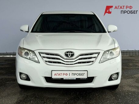 2011 Toyota Camry VI (XV40) Рестайлинг, белый, 1285000 рублей, вид 2