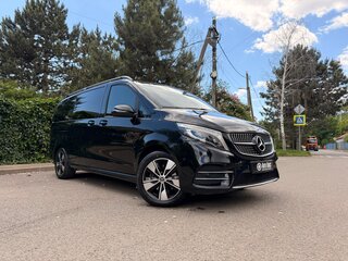 2019 Mercedes-Benz V-Класс Long 250 d длинный III (W447), чёрный, 4700000 рублей, вид 2
