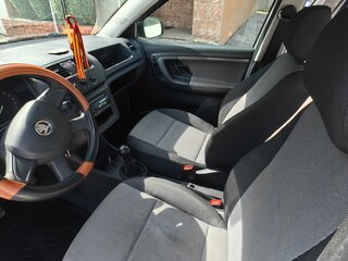 2013 Skoda Fabia II Рестайлинг, белый, 380000 рублей, вид 5