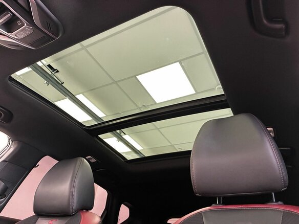 2022 Geely Coolray I, чёрный, 1750000 рублей - вид 10