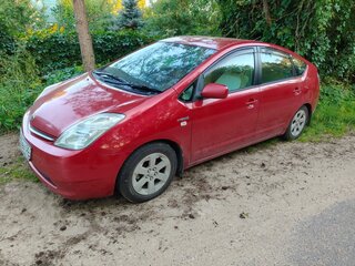 2008 Toyota Prius II Рестайлинг (XW20), красный, 650000 рублей, вид 1