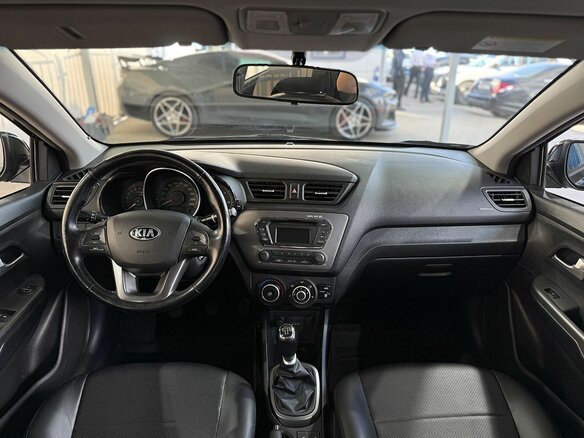 2014 Kia Rio III, чёрный - вид 9