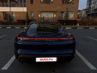2020 Porsche Taycan Turbo I, синий, 9000000 рублей, вид 4