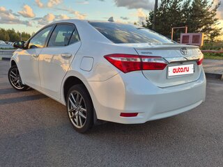 2013 Toyota Corolla XI (E160, E170, E180), белый, 1050000 рублей, вид 5
