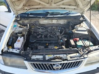 2001 Nissan Sunny B15, белый, 360000 рублей, вид 4