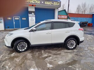 2016 Toyota RAV4 IV (XA40) Рестайлинг, белый, 2290000 рублей, вид 1