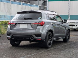 2023 Mitsubishi RVR III Рестайлинг 3, серый, 1420000 рублей, вид 2