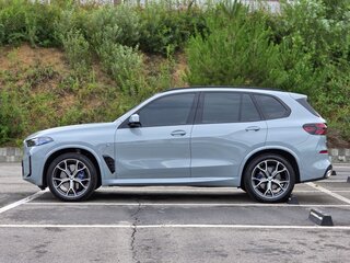 2026 BMW X5 30d IV (G05/G18) Рестайлинг, серый, 12790017 рублей, вид 5