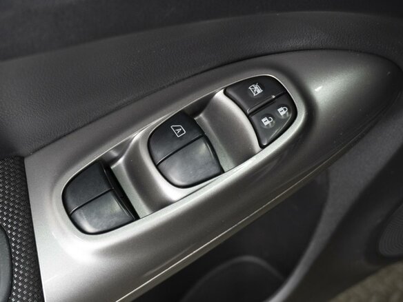 2014 Nissan Juke I, фиолетовый, 1090000 рублей - вид 13