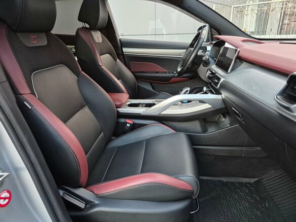 2021 Geely Coolray I, серебристый - вид 10