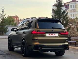 2022 BMW X7 40d I (G07) Рестайлинг, коричневый, 11900000 рублей, вид 5