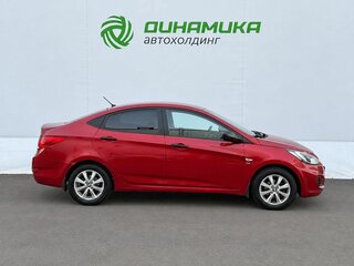 2014 Hyundai Solaris I, красный, 795000 рублей, вид 4