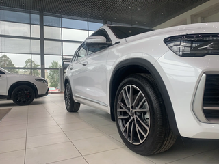 2026 Geely Monjaro I, белый, 4954990 рублей, вид 5