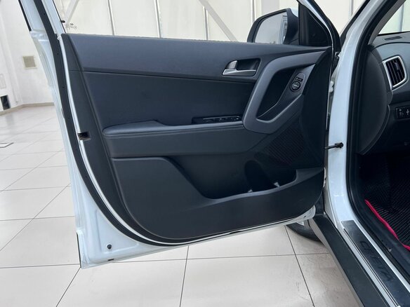 2018 Hyundai Creta I, белый, 1780000 рублей - вид 22