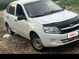 2014 Lada (ВАЗ) Granta I, белый, 235000 рублей, вид 1